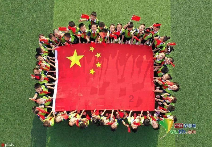 烤出来的蛋糕胚可以放冰箱里面降温吗?游戏画面